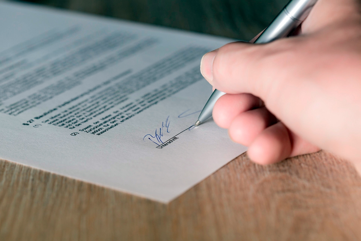 firma de contrato de adopcion